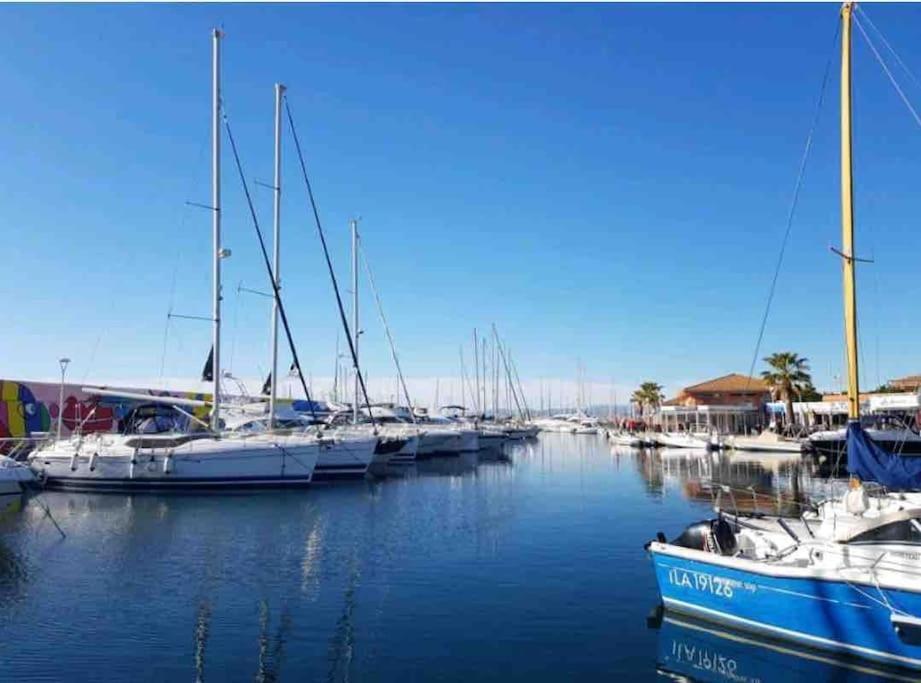 Chaleureux Appartement Face Au Port Sta Lucia, Tout A Pieds, Wifi Сен-Рафаель Екстер'єр фото