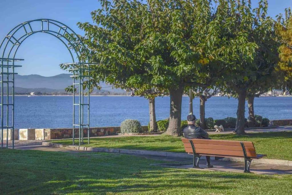 Chaleureux Appartement Face Au Port Sta Lucia, Tout A Pieds, Wifi Сен-Рафаель Екстер'єр фото